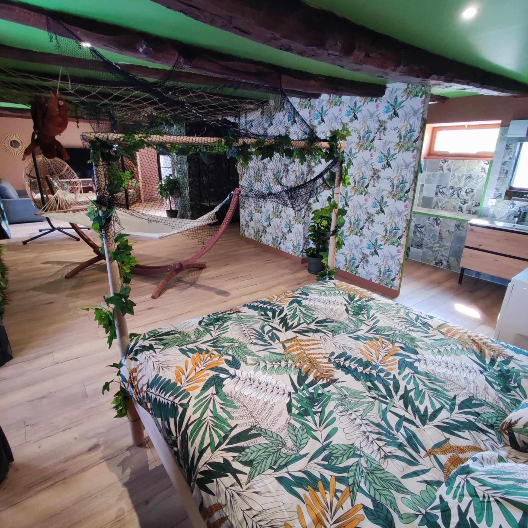 L'Evasion Jungle Appartement Saint-Pierre-de-Plesguen Buitenkant foto